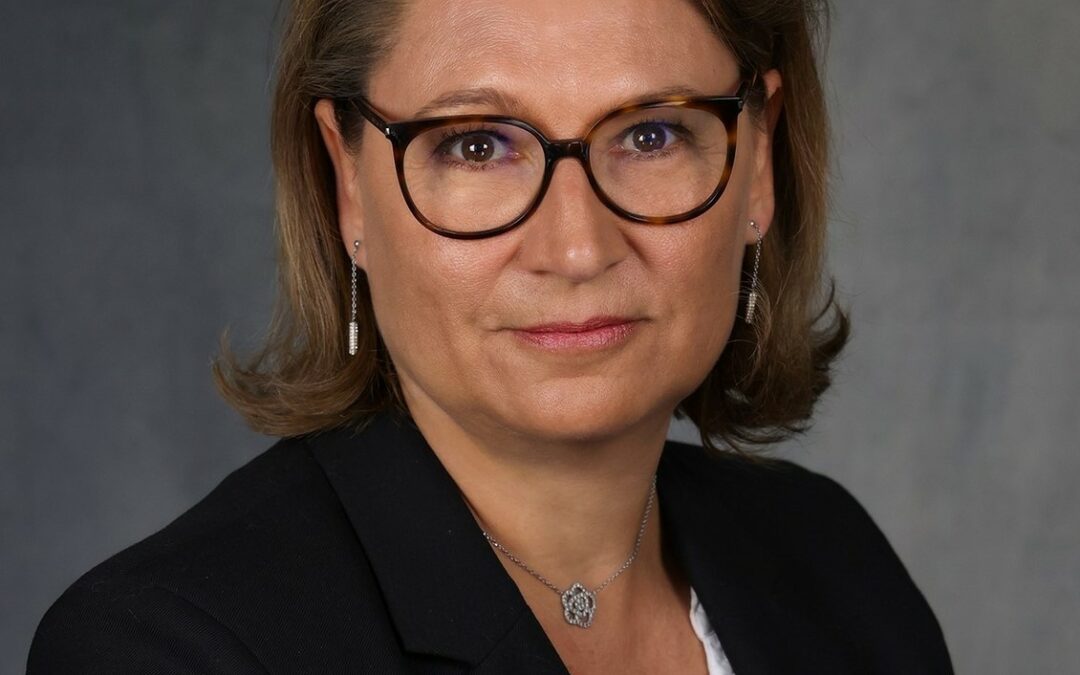 Les chasseurs de têtes par Catherine Lefebvre